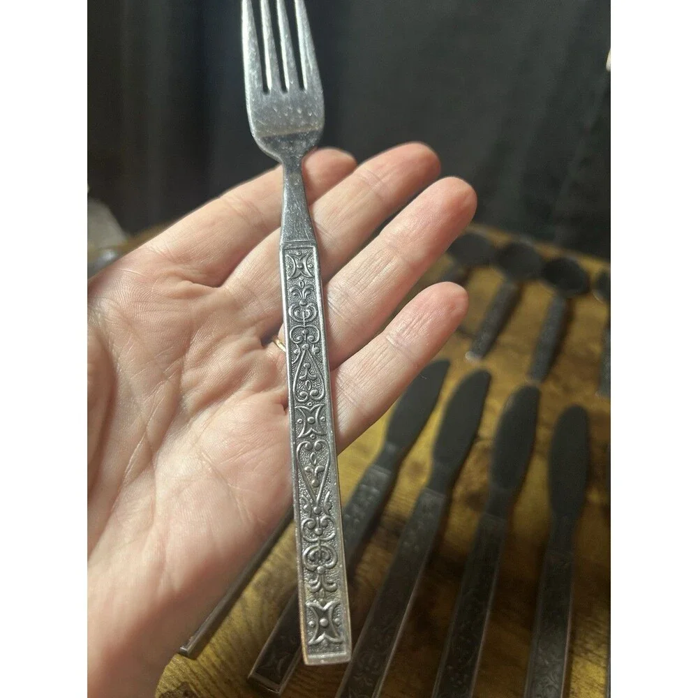 Orleans Stainless Steel Flatware Pattern ORL59 Scrolls Black Accent Vtg 34 Piece